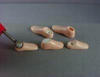 ���ɂ��A���e�R�𗬂��ł���