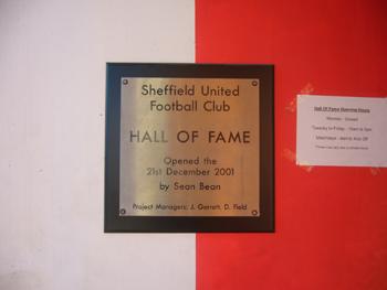 HALL OF FAME�v���[�g